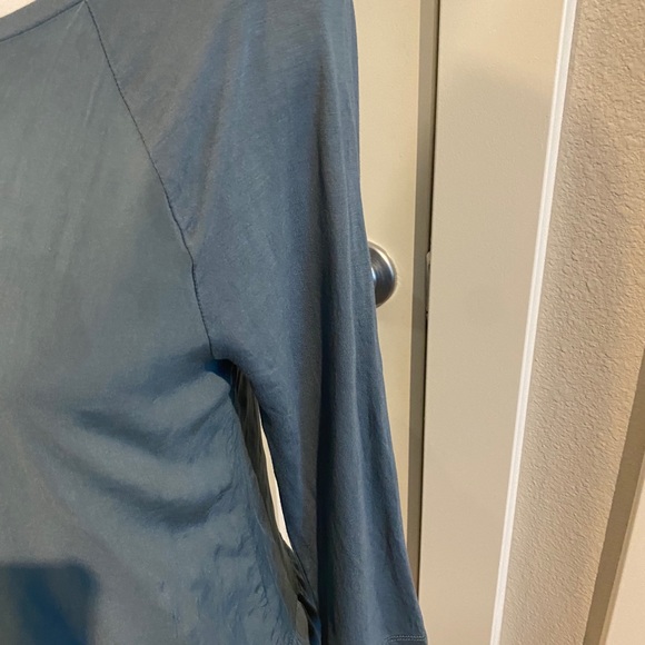 LOFT Peplum Top - Picture 4 of 8